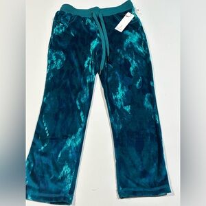 NWT Lularoe Small Crystal Teal Velour Tie-Dye Capri Lounge Pants